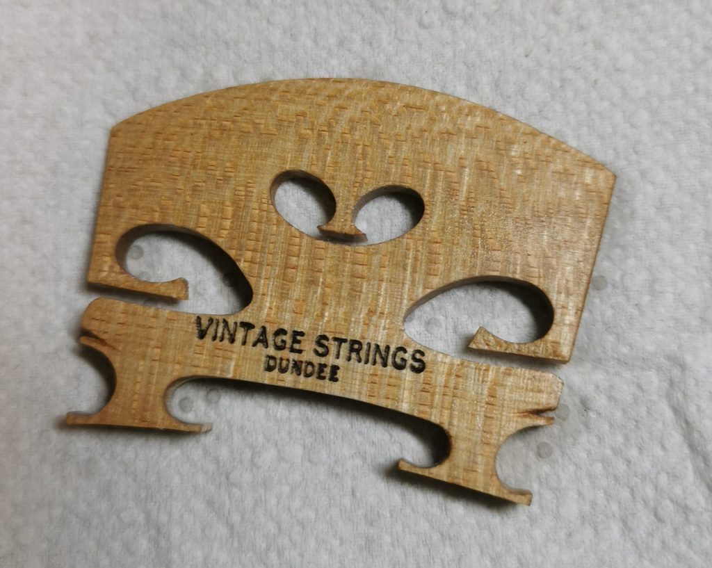 Vintage Strings Music Shop in Perth is a Skyinbow stockist and offers a professional fitting service